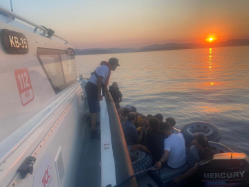 Bodrum'da 75 kaçak göçmen ile 3 organizatör şüphelisi yakalandı