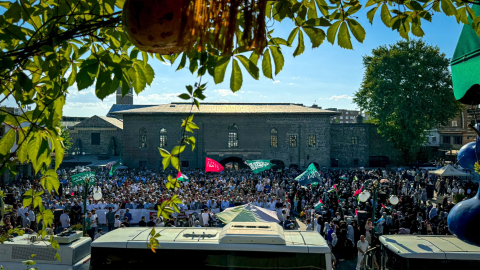 Doğu ve Güneydoğu'da Haniye için gıyabi cenaze namazı kılındı