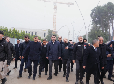 Bakan Kurum, Hatay'da TOKİ şantiyelerini inceledi (2)